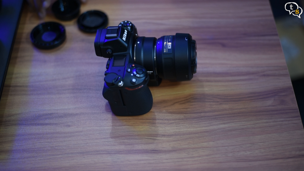 Nikon Z6 FTZ adapter with lens
