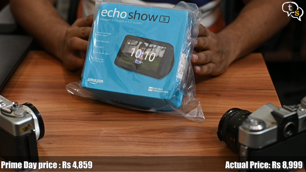 Echo Show 5 Box