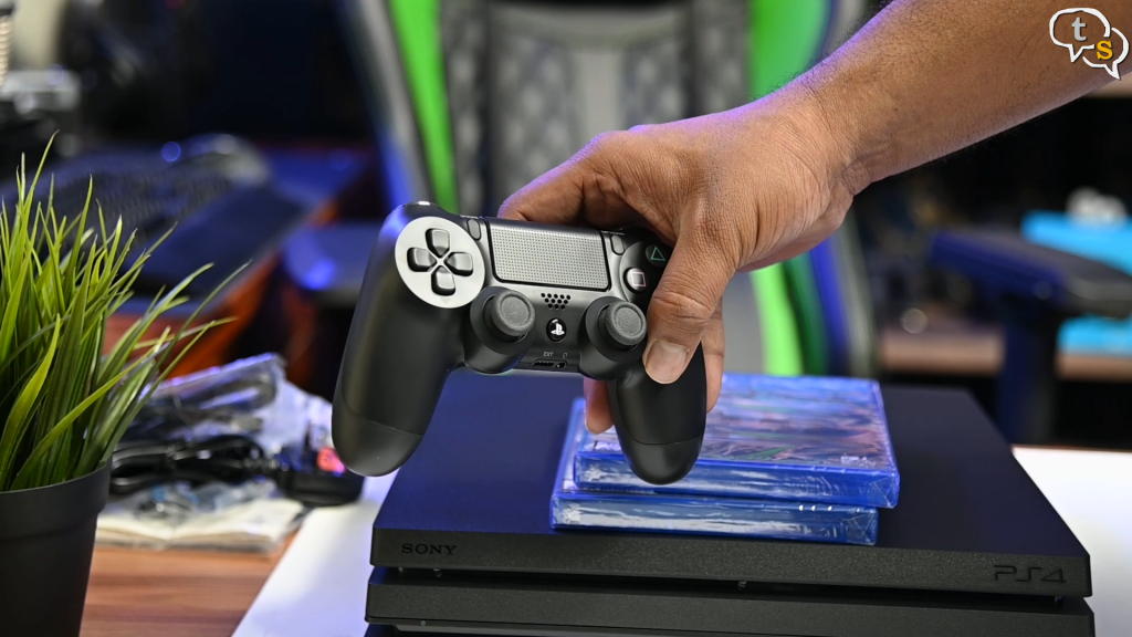 PlayStation 4 Pro controller DualShock 4