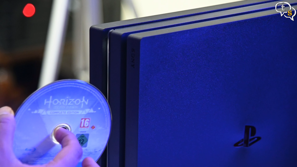 PlayStation 4 Pro Disk