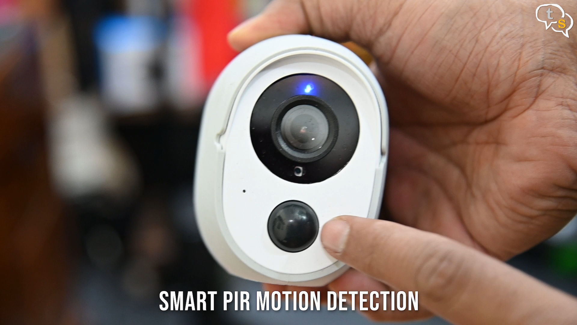 active pixel wifi battery camera camera lens and pir sensor