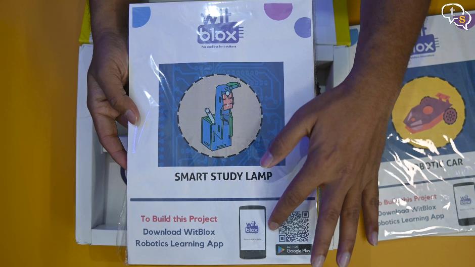 WitBlox smart study lamp
